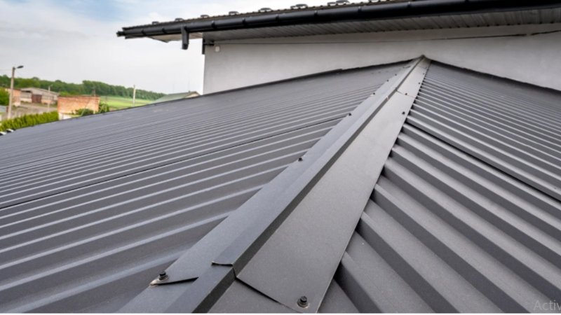 How a Metal Roof Reflective Surface Helps Reduce Cooling Costs