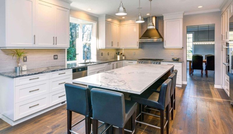 Kitchen Cabinet Refinishing Services: A Smart Way to Upgrade Your Kitchen