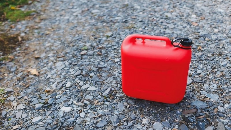 How Much Does a Jerry Can Fuel Tank Really Cost?